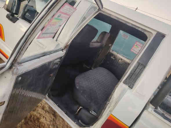 اسلام عليكم للبيع بيكم موديل 1988 مصبوغه عام للجماليه محرك كير شاصي مكفولات   رقم النبار سنويه 27 العنوان ديالى العضيم سعر 43وبيا مجال للطيبين *********** /***********
