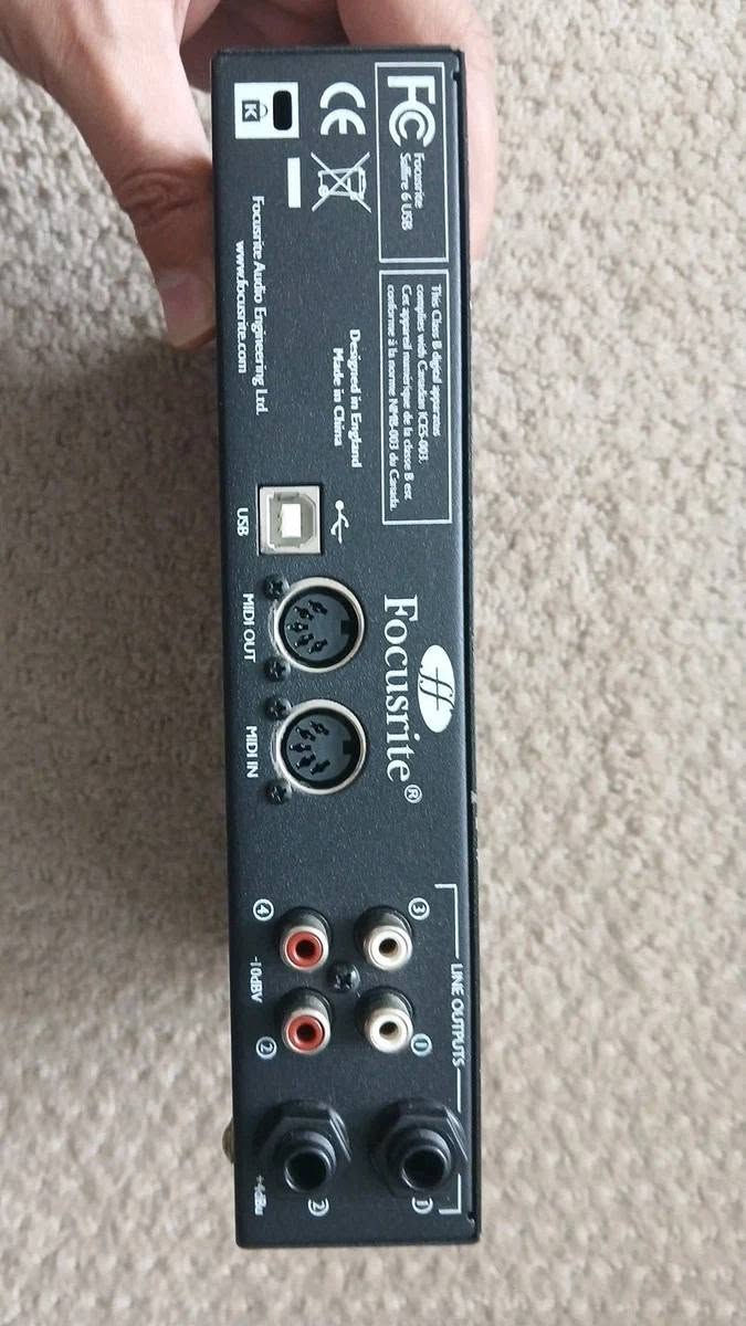 focusrite surface 6 usb كارت صوت


**إذا كنت صاحب هذا الإعلان وتريد حذفه لأي سبب، رجاءا أرسل رسالة إلى الدعم الفني**