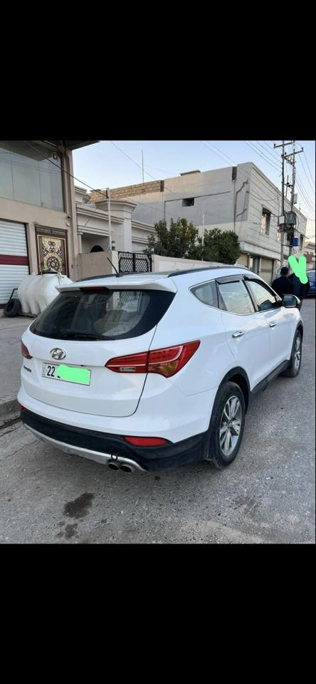 سنتافي 2014 خلجي فول موصفات بيهه 6 قطع سبخ عل صفحه واكع أبيع حيزام بدون دواخل و شاصي  شه رت بجم و ورا كبس  موصفات فول بانوراما كير و مكينه شه رت مكينه 4 سلندر مرغوب و 7 راكب رقم و سنوي جديد سياره ما بيهه دينار مصرف سعر 120$ قفل مكان زاخو واتساب ***********
