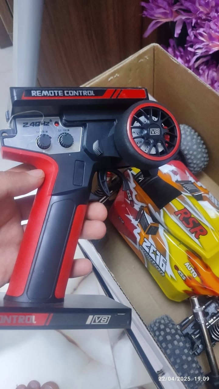 بكي حجم 14 مستخدم نظيف جدا كما موضح بصور مع ملحقات
تفاصيل اكثر خاص
سعر كامل مجموع ابيع شلع 150 الف


**إذا كنت صاحب هذا الإعلان وتريد حذفه لأي سبب، رجاءا أرسل رسالة إلى الدعم الفني**