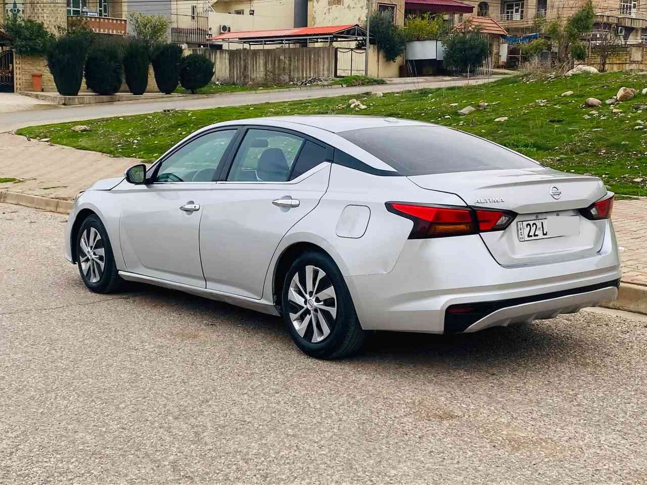 السلام عليكم 
للبيع نيسان التيما موديل 2020
رقم اربيل تريد تحويل وكاله حاضرين
سعر  118 ورقه 
ملاحضه عليها 10 ورقه غرامات مرور ينزل من سعرها 
رقم سنويه فحص وهزه كله جديد
مكينه وكير وتبريد كله بشرط وين ماتريد افحص
محرك اربعه سلندر تنفس طبيعي المرغوب
مواصفات S معروفه
رادار امامي وخلفي شغال شرط
بصمه 
ابواب بصمه 
صندوق بصمه
تحديد سرعه
تشغيل عن بعد 
شاشه وكاميرا
ماشيه 90 ميل
وبعد بيها مواصفات 
ملاحضه حادث سيارا بمريكه كلش خفيف هنا بلعراق صار بي طخاط خفيفه وصار بيها 6 قطع صبغ بدون دواخل
رقم شاصي موجود مع صور شوف حادث يطلع الاستفسار اكثر على خاص او واتساب عندي فيديو مصور سيارا كامله كلشي واضح بيها شراي يجي خاص ادزله 
سيارا احلى من صور سيارا نظيفه ما بيها لاشخوط ولاتعديل ما بيها مصرف حجر كزوز بشرط
ارباكات سستم وضع شركه 👍👍
هاتف اسيا *********** واتساب
هاتف كورك *********** واتساب
هاتف كورك *********** واتساب
عنوان سياره قضاء عقرة بعيده عن اربيل وموصل ساعه دهوك, العراق
