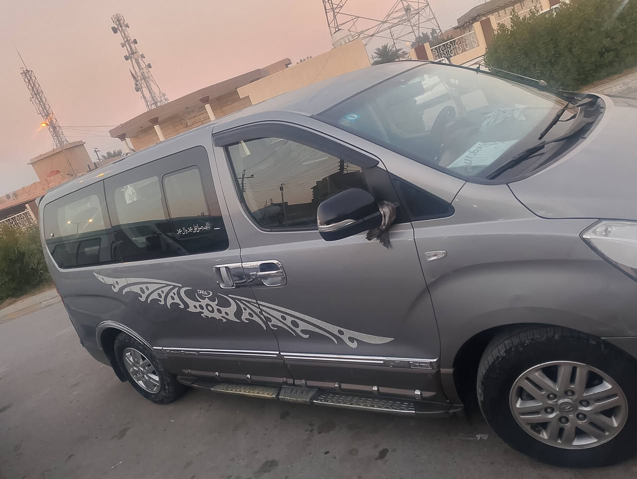 ستاركس بغداد باسمي 2012
مرمزه 14 محرك مكفول رقم دولي 
سعر 195
***********
الصويره
