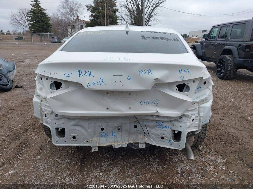 هوندا سيفيك ياباني اصلي
موديل 2024 فول مواصفات 
محرك 2000 بانزين تنفس طبيعي 
تحكم ستيرن 
بصمه 
تشغيل عن بعد 
دخول ذكي 
Auto stop
تحديد مسار 
فتحة سقف 
كشنات الامامي + ستيرن تدفئة 
كشن تچوه بالخلف 
ماشية 60 الف كيلومتر 
وبقية المواصفات المعروفة 
ضررها فقط طخة خفيفة بالصندوق تحت الرقم فقط معجون والصندوق كلير بشرط 
البراكيت مالت الشاصي رصعه خفيفة الايرباكات وضع الشركة بشرط
غير هذا كلشي شرط سيارة نظيفة بمعنى الكلمة 
مرقمة وكاملة 

مكان السيارة كركوك 
***********
متوفر واتساب كركوك, العراق
