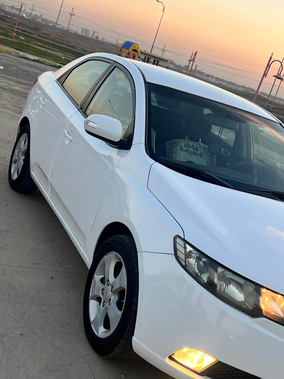 كيا سيراتو  موديل 2010   كير توماتيك قوطع بي سبوغ سياره مال بيت.  عنوان كركوك رحيم اوه.  

*********** كركوك, العراق
