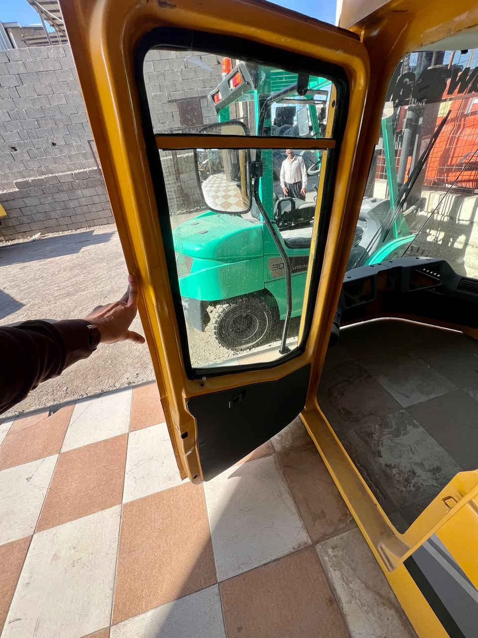 قماره بلادي شفل كاوسكي حجم 70 و 80 و 85 و 90 و 95   جديد 
رقم تلفون وتساب ☎️  ***********
