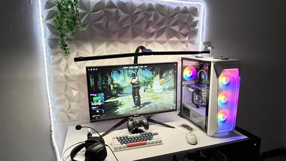 السلام عليكم
• المعالج (CPU): AMD Ryzen 5 5600X

• بطاقة الشاشة (GPU): RTX 4060 ZOTAC 8GB 

• الذاكرة العشوائية (RAM): 16GB DDR4 3600MHz RGB

• اللوحة الأم (M.B): B550 MSI M-P

• التخزين (SSD): 1TB NVME M.2 LEXAR

• مزود الطاقة (PSU): 600W MSI

• التبريد (Cooler): COOLER STOCK

• الكيس (Case): GALAX 4FAN RGB

🖥️ الشاشة والملحقات المتكاملة:

• الشاشة: شاشة باتريوت 27 بوصة، دقة 2K (1440p)، معدل تحديث 180 هرتز

• الماوس: ماوس Attack Shark X3 احترافي.

• الكيبورد: كيبورد ميكانيكي K500.

• الهيدسيت: هيدسيت X22.

• UPS 2000kv MAXMA
السعر ١٢٥٠ وبيها مجال 
مكاني كربلاء 
للتواصل : ***********
