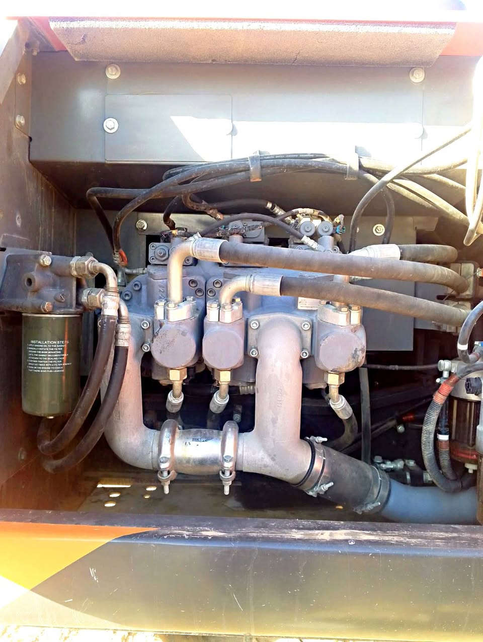 السلام عليكم 
الحفاره B5_210K_2018 الحفاره مكفوله من فتح 8رولات مشتغله 7000 مكينه علل وضع الشركه
 📍العنوان: النجف_مشخاب
$625وبه مجال
الستفسار اكثر التصال علا الرقم (***********)
