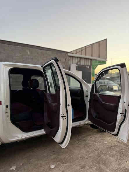 السلام عليكم نيفاره موديل 2013 سياره كامله بدون اي نقص بدون حادث فول نضافه تجي تشوف بعينك رقم اربيل 
هـ‭٠٧٩٠ ٤٣٢ ١٥١٢‬
هـ‭٠٧٥١ ٦٨٤ ٢٣٤٦‬
