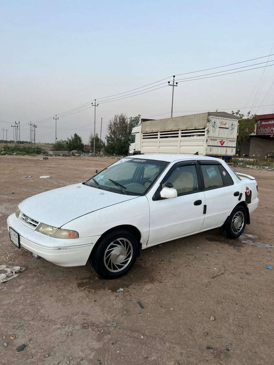 سلام عليكم
لبيع كيه سيفيه رقم بغداد مشروع وطني سنويه 27 
تحويل مباشر 
كير جديد 
مكينه لا تنقيص ولاء بخار ولاء صوت 
حداديه اماميه جديده 
حداديه خلفيه جديده 
مشط جديد 
كهربائيات كله شغاله 
مسجل 
جام 
سياره تبريده شغال نقص بس راديتر 
مكان سياره بابل ناحيه الشوملي 
سعر 30 بيع مستعجل 
***********
