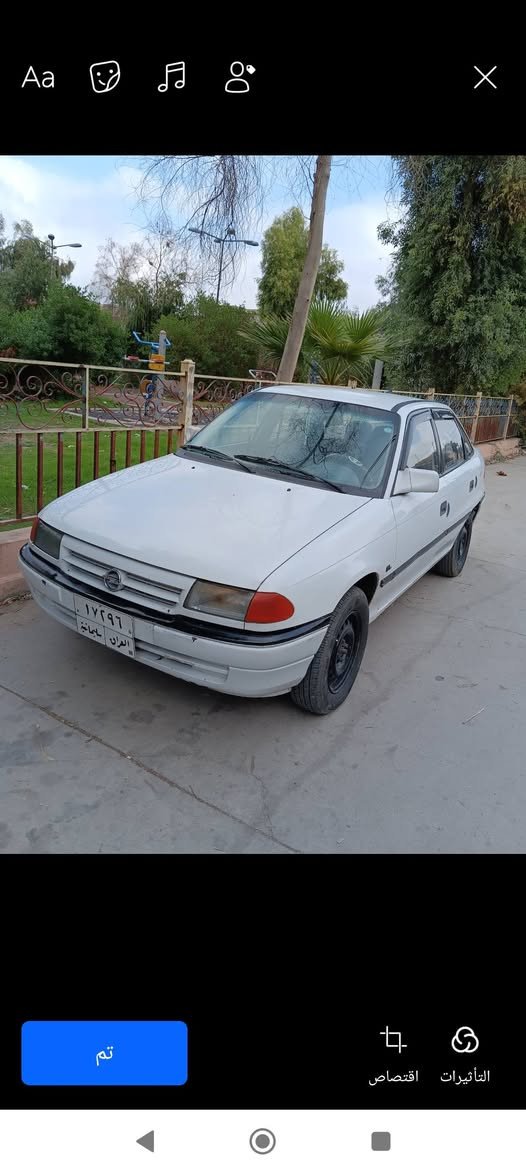 اوبل استرا محرك 18
موديل 94
كير محرك شرط صدر جديد 
سنويه ساقطه صار شهرين 
سياره بسمي 
دفتر بانزين بيه 
***********
