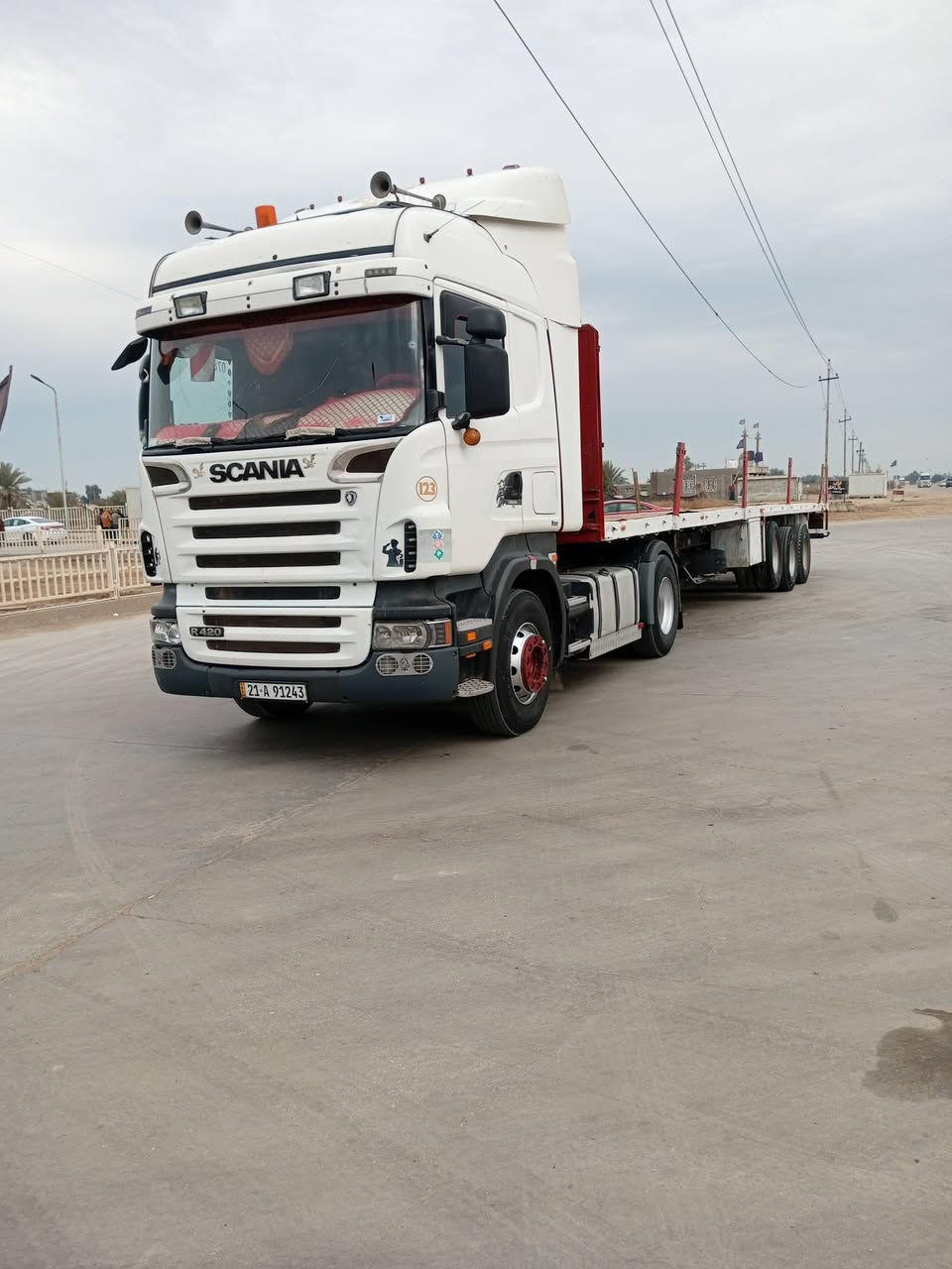 سلامو عليكم سكانيه موديل ٢٠٠٥ كفاله عامه راس وعربانه مكينه انجكشن عربان مزوج رقم سليمانيه دولي شرط تحويل سعر (٢٥٥(وبيه مجال /***********
