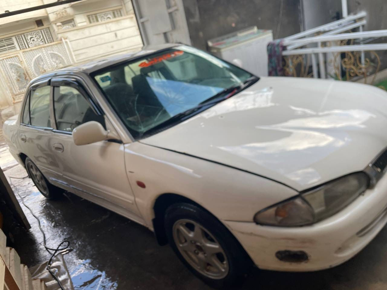 سلام عليكم
للبيع او مراوس شعندك اعرضلي 

سيارة بروتون موديل 2004  

المكينة ول كير خير من الله 

- نقص تبريد  

- الجامة الأمامية تحتاج تبديل  

للتواصل: راسلني خاص 

رقمي ***********
