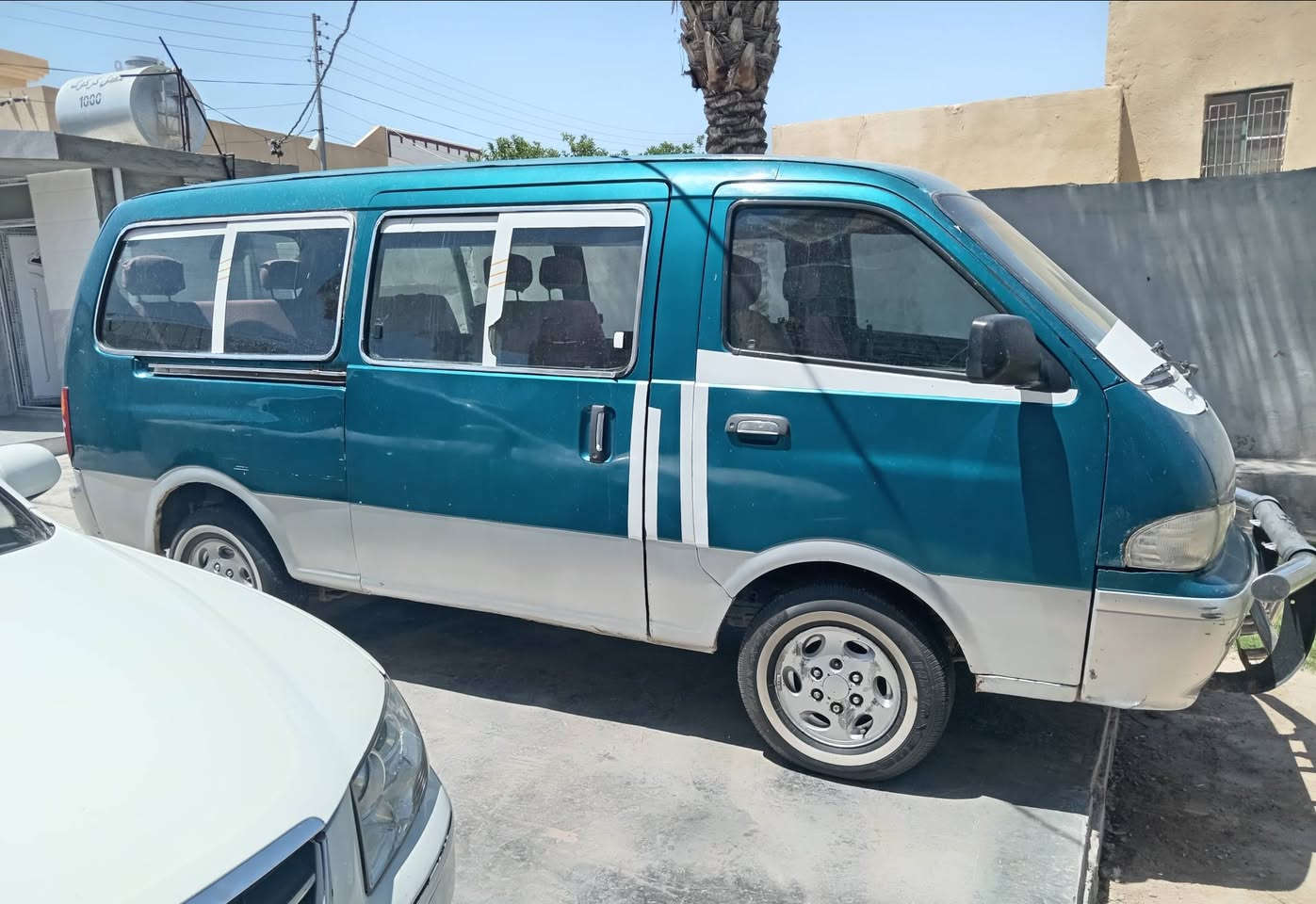 بريجو ٩٨ رقم بغداد سنويه عضم
مصبوغه عام
محرك ٣٠٠٠
السعر 5800 $
***********
 الانبار خالديه
