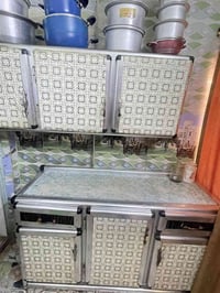 كاونتر • نظيف • للبيع