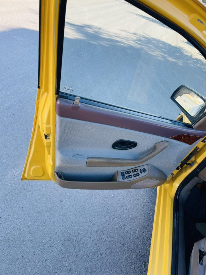 السلام عليكم سمند موديل 2011 السيارة جاهزة من كلشي كير محرك جديد صدر خلفي امامي جديد تخم تاير جديد سنتر لوك شغال مصفرة هيئة وغرمات مكاني بغداد السعر 40 وبيهة مجال الرقم ***********
