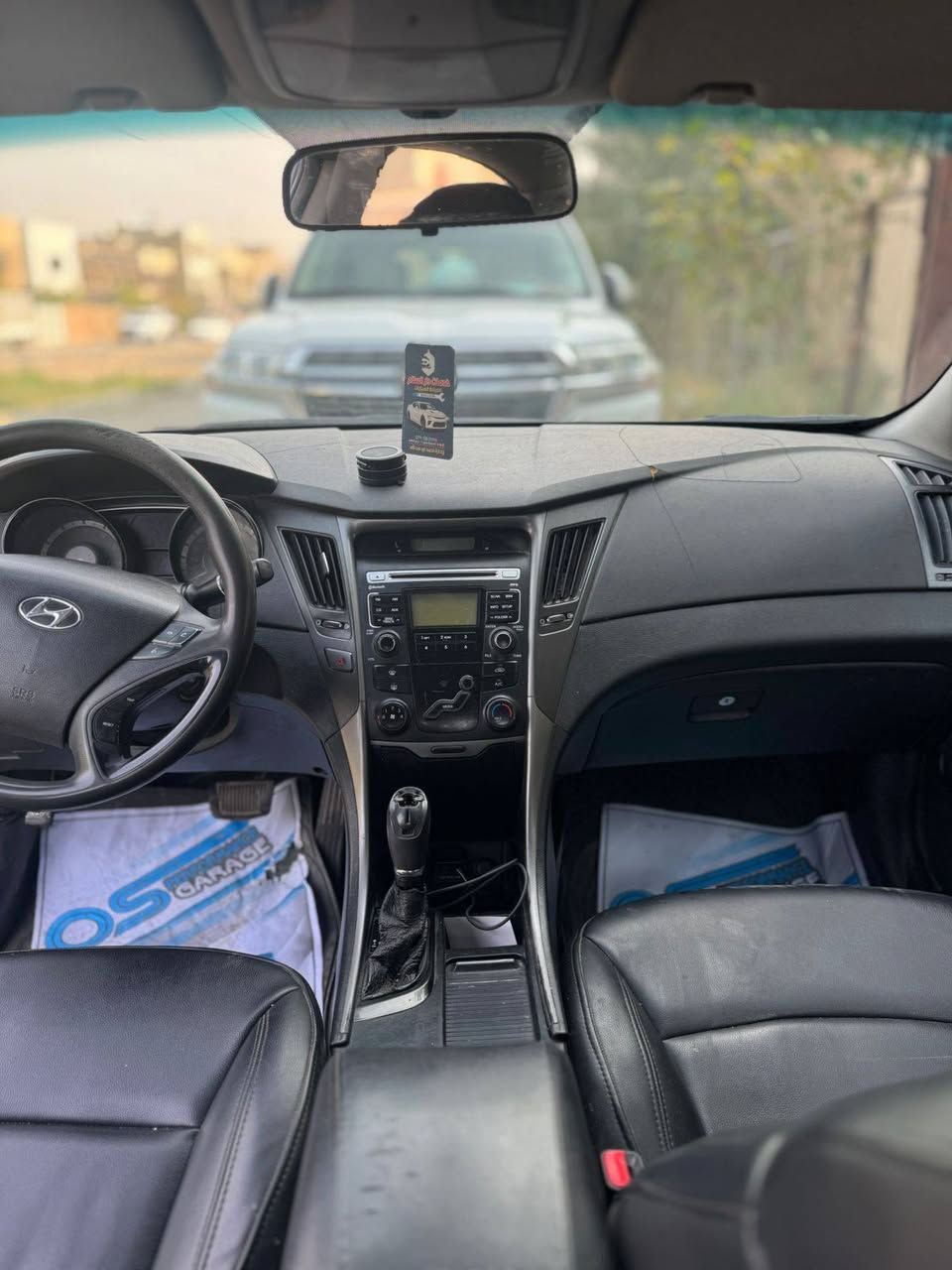 🇰🇷سوناتا 2012 وارد كوري
محرك 2000 دوش 
272050km ماشية
الرقم اربيل خصوصي
كلين تايتل مع ضربة خفيفة جداً بالجملغ الخلفي (على البارد)و ضربة خفيفة بالباب (ترجع على البارد) مثل ما موضحات بالصورة 
المواصفات:كشن تدفئة...اضاءة امامية جديدة...حساس باركينج
السعر:95 ورقة بيها مجال حك الجية
للاستفسار:***********
