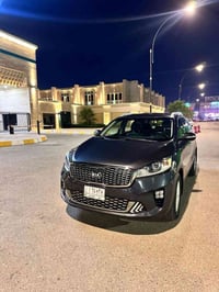 سورنتو. 2019  رقم بابل فقط جاملغ. ايمن. صبغ بدون. دواخل بدون ايرباك ال...