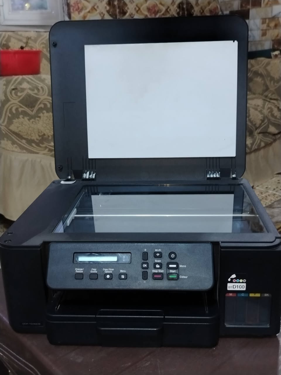 طابعه نوعيه برذز 530 تطبع وجهين اقتصاديه وايفاي طبع صور شخصيه  مستعمله لمده شهر وبيها ضمان شهر من تاريخ البيع لتواصل ع الرقم ***********
