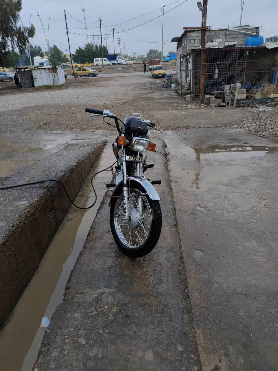 دراجه نامه للبيع او مراوس بتايكر موديل 2027 دراجه خير من الله زيرو اول تبديله دهن الها اوراق كامله اي نقص ما بيها سعر 750 وبيها مجال المكان بعقوبة كنعان ***********
