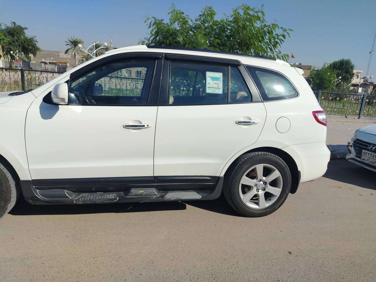 سلام عليكم سنتافي خليجي ٢٠٠٩ فول عدا البصمه ٦سلندر بسمي رقم بغداد الجديد مكاني نجف تلفوني ***********صبق ربع الباب لي خلف سايق السعر ١٣٧ وبيها
