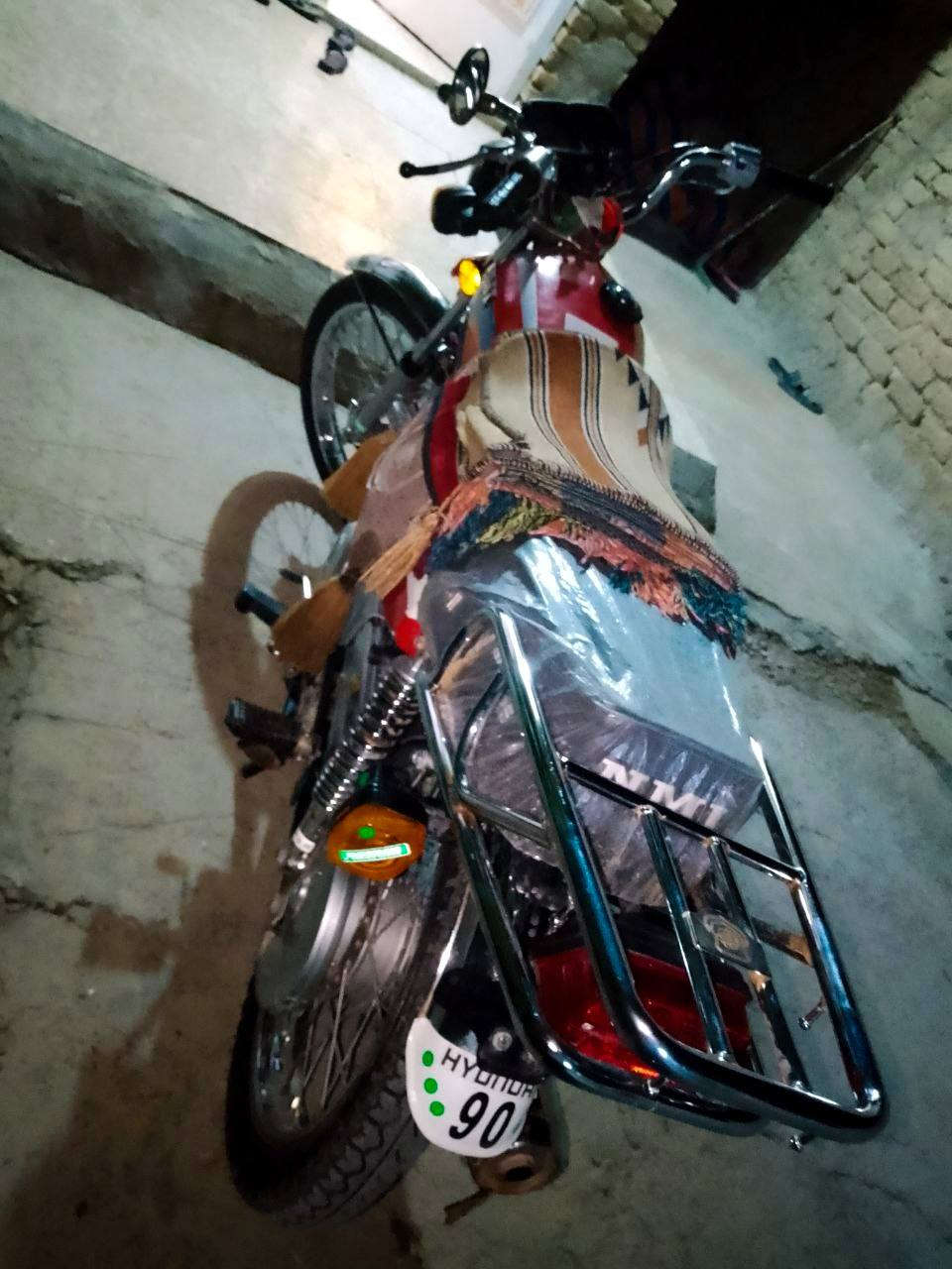 &السلام عليكم للبيع
نامه شلامجه أصلي 23 
(بلاديي) خاص مفتوح
‏ *********** ‏ (أوراق أصوليي)🚨
لوتي إطلع كبل 😎
لصير براسي جناي 👍
