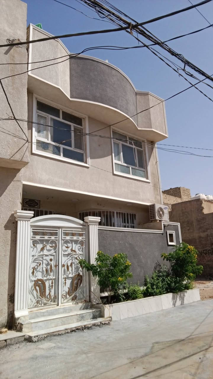 سلام عليكم بيت لبيع مساحه 70 طابقين تفاصيل بل فيديو كربلا المعملجي خلف مستشفئ الوارث خلف مدارس العميد 
***********
