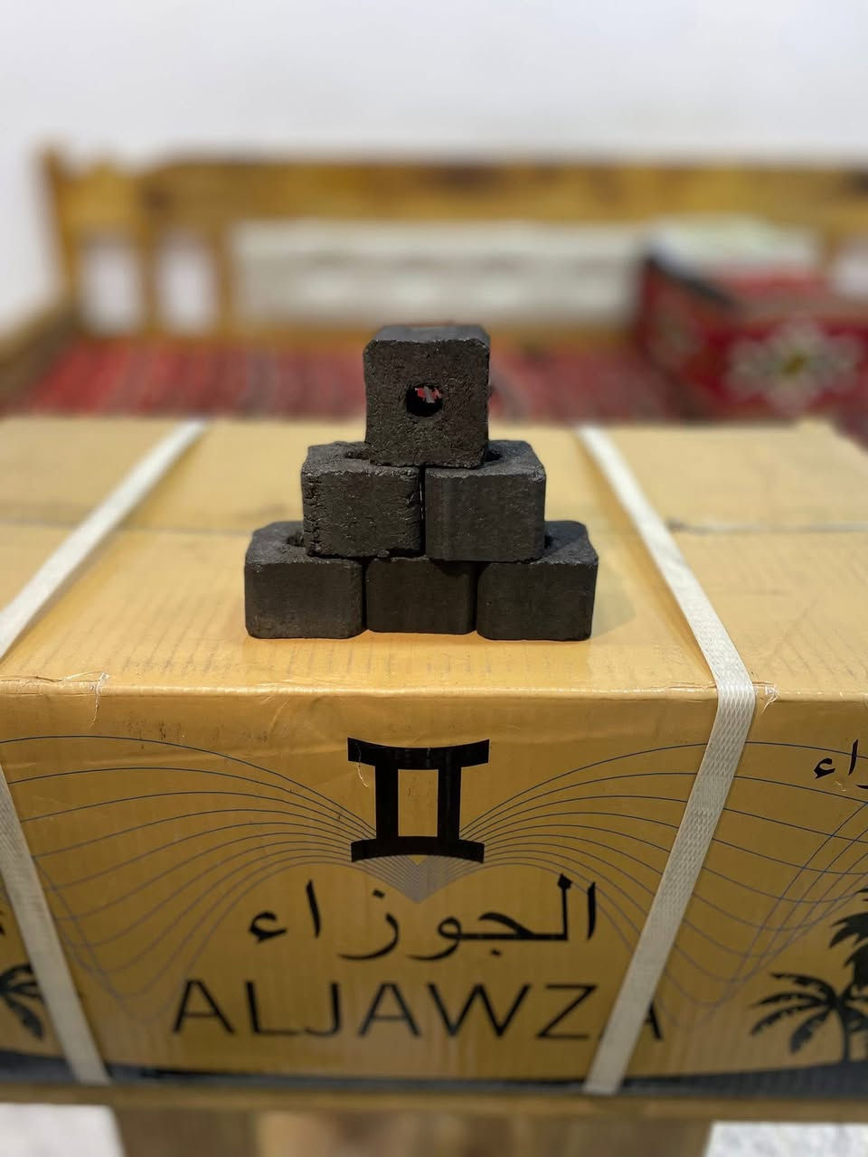 فحم الجوزاء طبيعي درجى اولى
باقي عندي اخر 10 كراتين 

توصيل لجميع محافضات العراق 

***********
