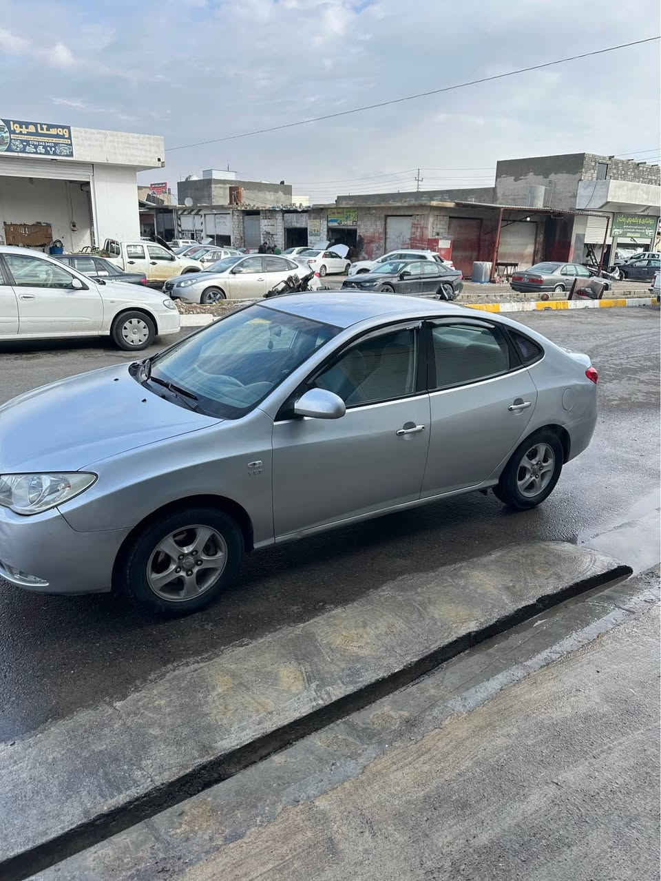 هۆندا ئاڤانتی ۲٠٠۷بڕاوە
نمونە لەجوانی کامل مەسرەف کراوە بۆ هیچ مەگەڕێ 
ڕۆن تازە گۆڕاوە
٤ویلو تایەی لۆک 
بەردی گۆزی تیایە بەشەرت
سەیارەکە فولە تەنیا سڵایت نیە

گێڕ مەکینەی بەشەرت✅
کارەبای بەشەرت✅
سەقفی بەشەرت✅
دەحمو لێداویبەشەر✅
absمەزبوت
کامل مەسرەف کراوە 

شوێن چوارقوڕنە
نرخ ٤٦گەلاو مەجالێکی کەم
***********
*********** رانية, السليمانية
