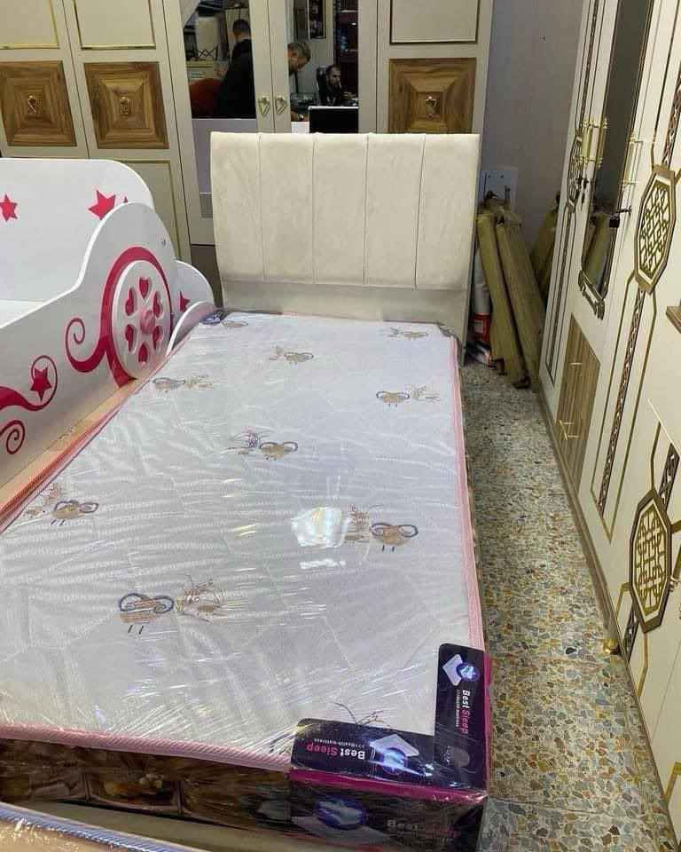 سرير خزن شغل عراقي ممتاز
نفر 
نفر ونص
نفرين. 
توصيل بغداد 5 اطراف 10 محافظات 25 والنفرين توصيلة 35 بغداد, العراق


**إذا كنت صاحب هذا الإعلان وتريد حذفه لأي سبب، رجاءا أرسل رسالة إلى الدعم الفني**