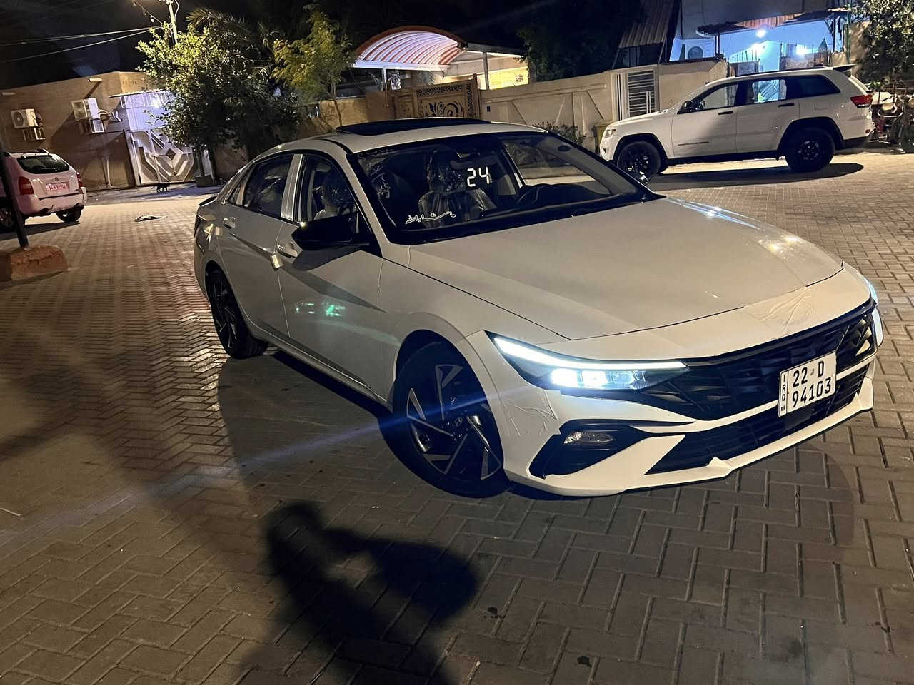 النتره تجميع صيني مديل 24.  سعر 138 السياره بارد بلبنيد فقط وطاك ايرباك دشبول السياره جديده وكفاله عامه فقط نطخ البنيد وطك ايرباك دشبول  كفاله لا صبغ ولا تبدل كله بلاديه مكينه كير حداده سياره جاهزه ماشيه 29 الف مكاني بصره ***********
