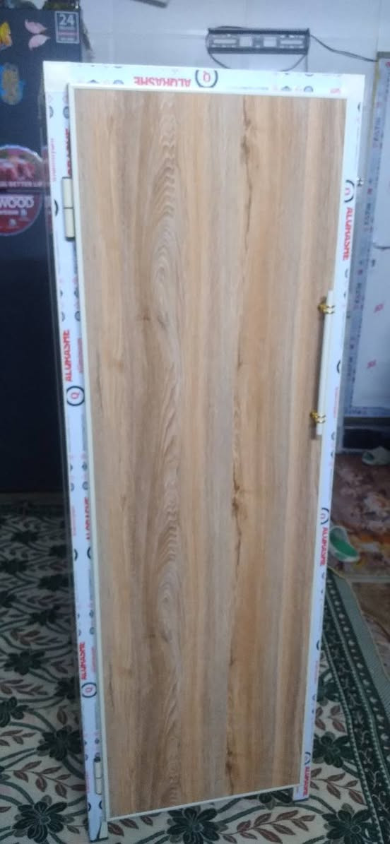 كاونتر تفصال بدون سنك ٣٠٠فصلته وكومديا هذه مال حصه ١٥٠طولها متر ونص


**إذا كنت صاحب هذا الإعلان وتريد حذفه لأي سبب، رجاءا أرسل رسالة إلى الدعم الفني**