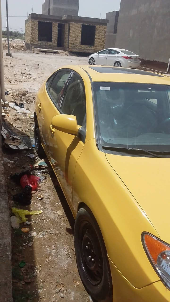 السلام عليكم الإنتر 2007 رقم بغداد سنويه باسمي 
السياره مكفوله كير .مكينه. تبريد. حداديه 
ضربته جاملغ خلفي امامي 
الاستفسار والاتصال الرقم ***********
واتساب ***********
