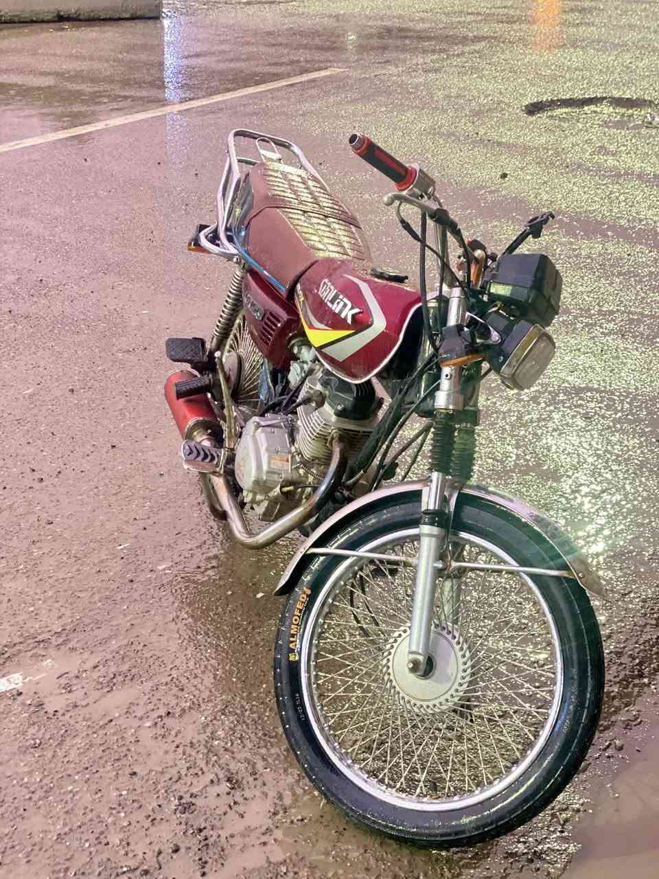 لسلام عليكم ؛تايكر موديل 2020 شرط ما مفتوح كهربائيات كلها شغاله هورن كزوز رياضي صوت قفاز نشاط ومعدل نار المحرك دمعه السعر 370 (((رقم الهاتف ***********
