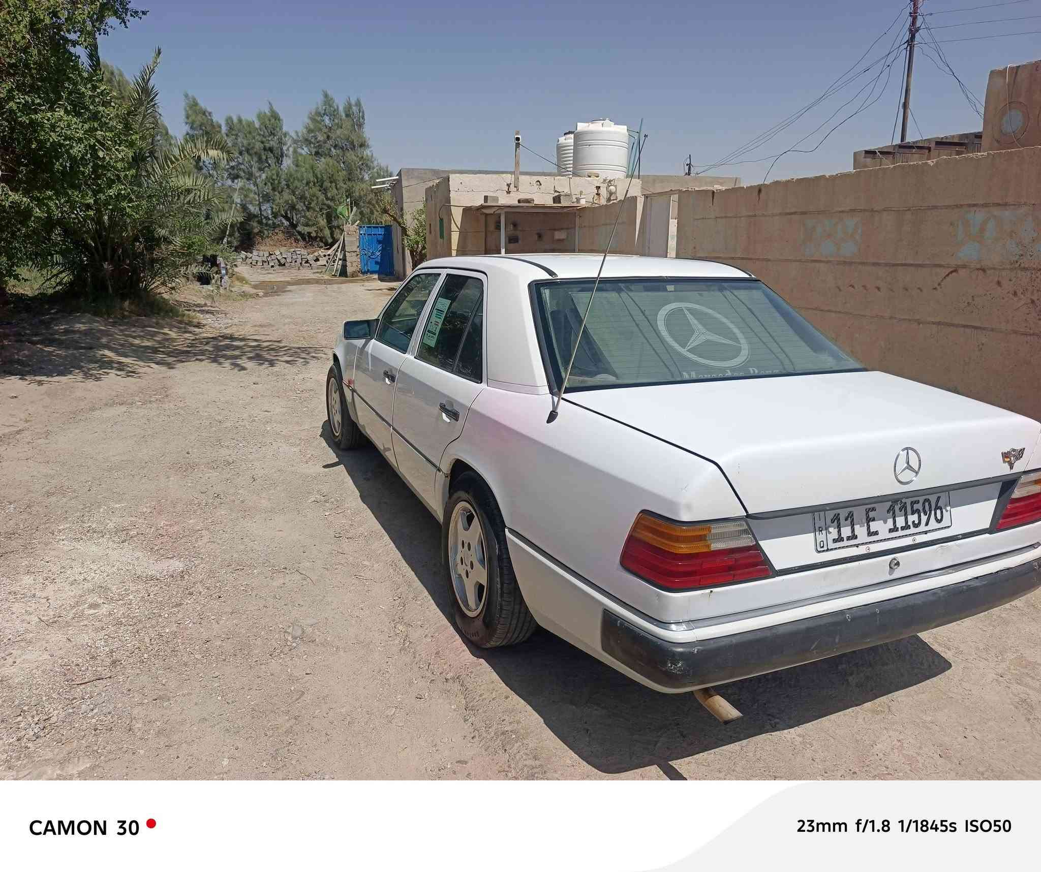 سلام عليكم سياره مارسدس دب اللبيع موديل ٩٠ رقم بغداد نكليزي تحويل تبريد شقال بيه مكينه٣٠٠٠ فيفيتي قواعد طاكات سياره جاهزه بكاني رفاعي السعر ٥٢وبيه مجال الموسيقى شراي رجان لا يمكن الرقم*********** موجود واتساب
