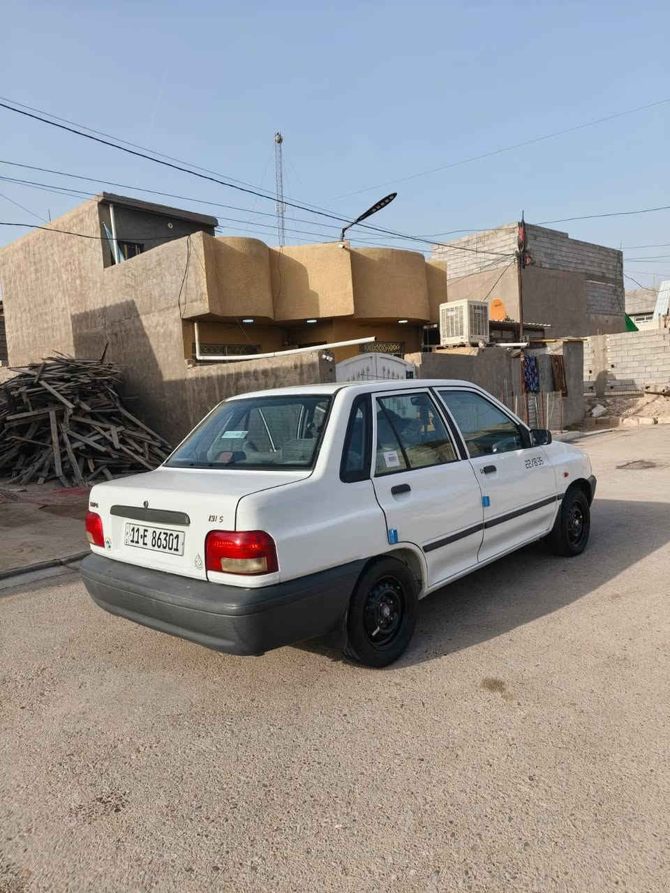 ألسلام عليكم
سايبة للبيع موديل2012
سيارة جاهزة للخير مكانهة بغداد جسر ديالى قديم جامع طه
***********
والسعر 43 وبيها مجال
