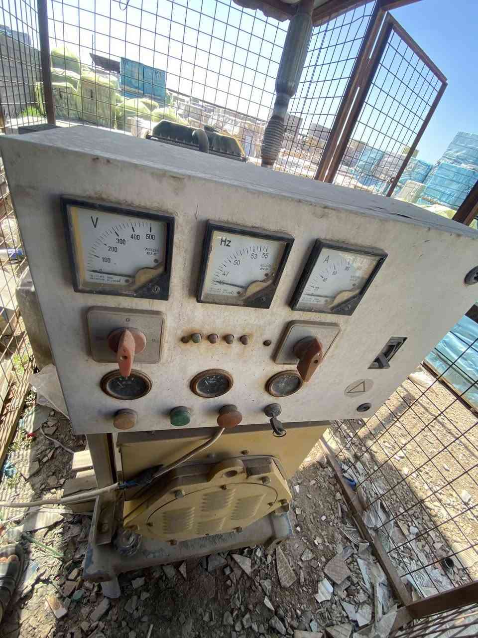 مولد بيركنز صيني 37 كيفي / 54 امبير للبيع بغداد سيطرة تبادل ابو غريب


**إذا كنت صاحب هذا الإعلان وتريد حذفه لأي سبب، رجاءا أرسل رسالة إلى الدعم الفني**