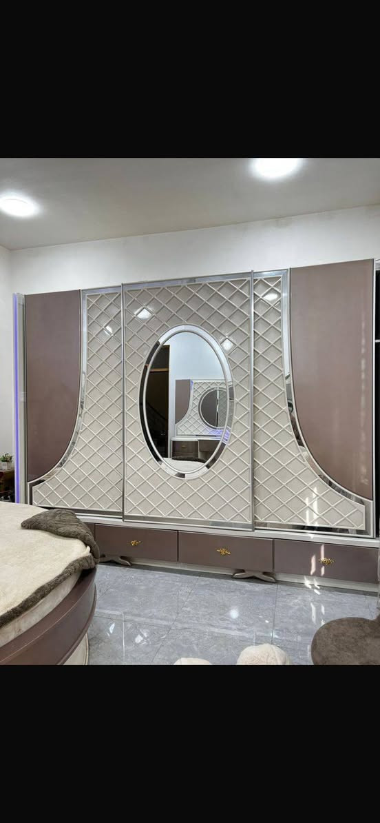 مرحبا بعد أذن المدير للبيع  غرفه تركي  تكمه ضخمه حديثه دائريه السعر 900 نضافه 90 بالميه مكانهه  ببغداد


**إذا كنت صاحب هذا الإعلان وتريد حذفه لأي سبب، رجاءا أرسل رسالة إلى الدعم الفني**