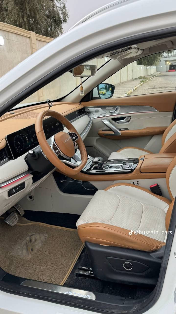 X 70plus جيتور

( السعر 188 ورقة

موديل2024

سنوات 19 رجل شركة هارلم 5

كم 19,600

بدون صبغ

کره اربیلا مکان ربيل

محرك 4 بستون 1.6 تيربو

سبعة أشخاص في العالم

luxury فول فول مواصفات أربيل, العراق


**إذا كنت صاحب هذا الإعلان وتريد حذفه لأي سبب، رجاءا أرسل رسالة إلى الدعم الفني**