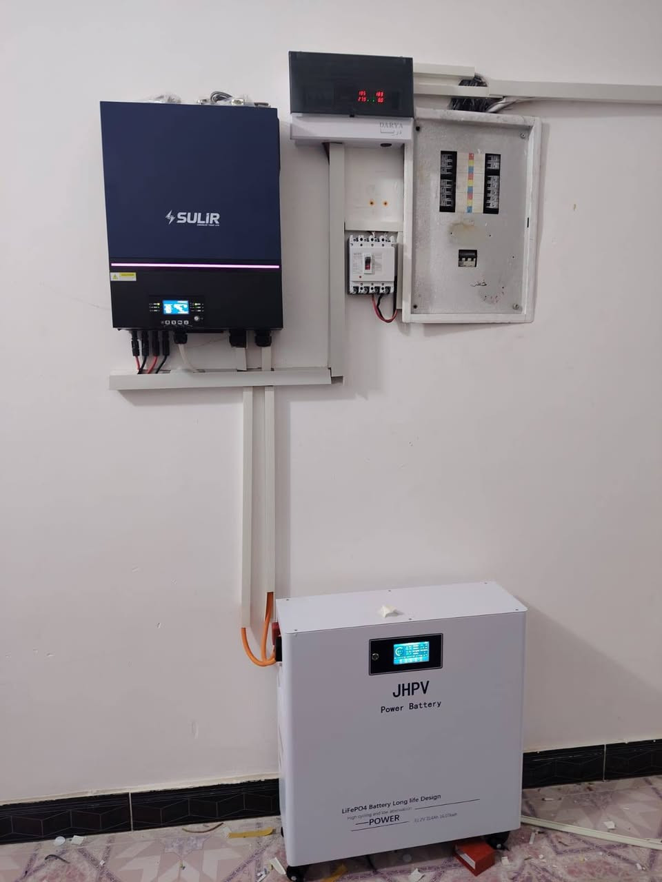 تم تجهيز و تنصيب منظومة 20 امبير نهاري 14 ليلي
تم تجهيز و تنصيب منظومة طاقة شمسية متكاملة لمنزل الاخ ابو احمد يونس العبدالله الغرب
مكونات المنظومة 
10الواح لونجي 615 واط ضمان 15 سنة 
انفيرتر سولير 11 كيلو واط ضمان سنتين 
بطارية ليثيوم HJPV ..١٦ كيلو ضمان 10 سنوات 
قواعد حديد مغلون ميكانو 
و تثبيت الألواح ب كلامبات 4 ملم
للاستفسار زوروا موقعنا 
كركوك شارع القدس 
العباسي الشارع العام محلات ضرغام الصكر 
او الاتصال على الارقام ***********
***********
