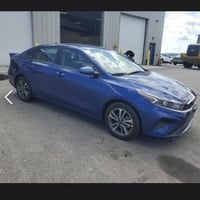 كيا فورتي LX حادث كما موضح بل صوره جانبي بدون يرباك موديل 2023 سياره ج...