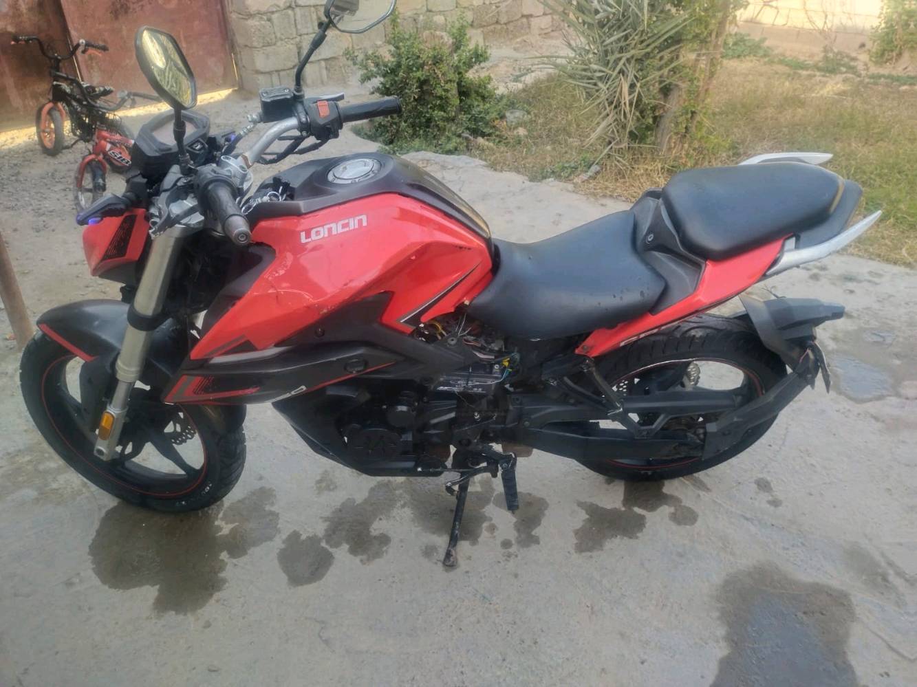 دراجه لبيع مرقمه كامله من كلشي 