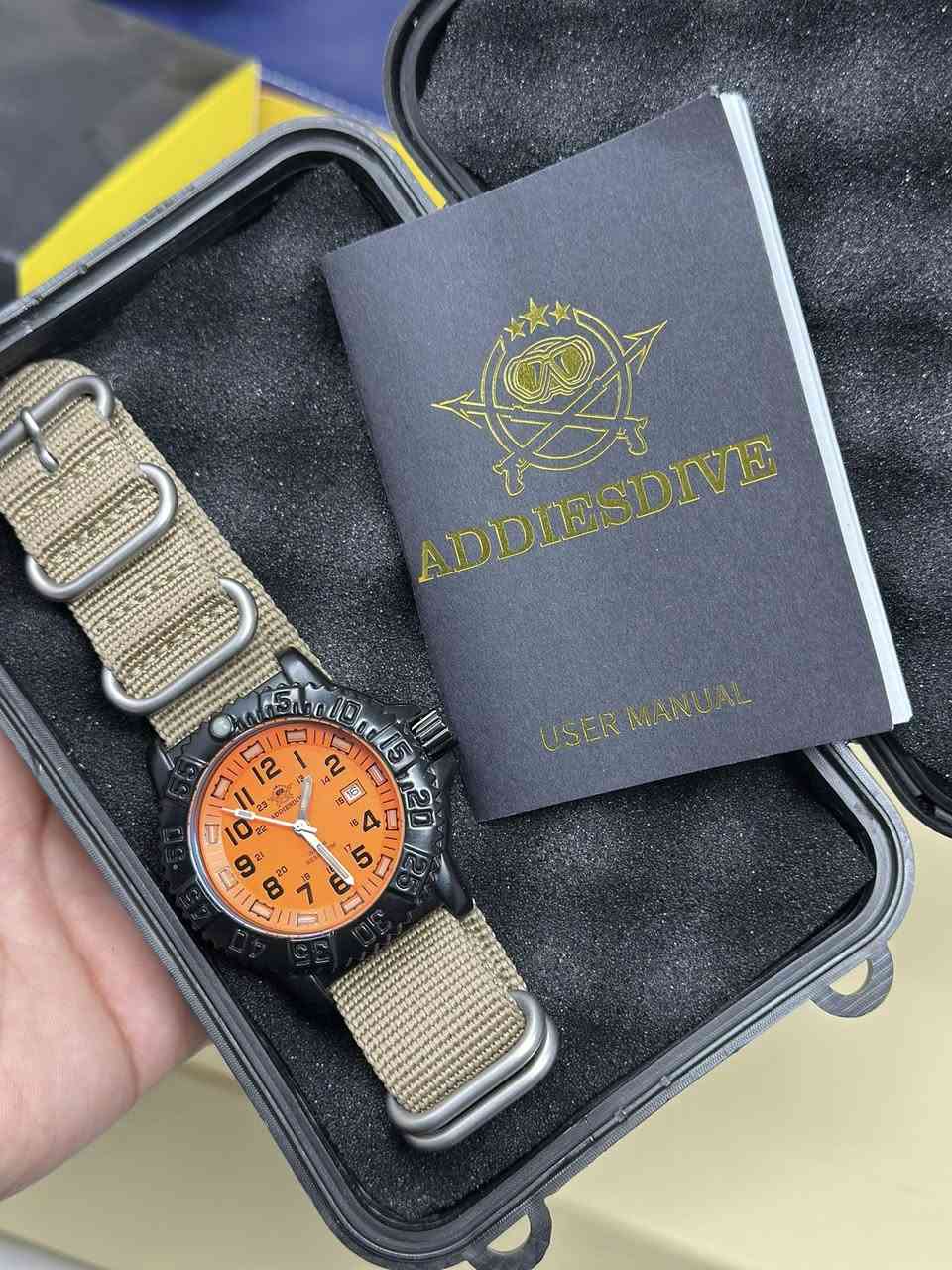 قطعه اصليه ادس دايف
غواص موديل عسكري 
مينا مميزه 
كوارتز رنك دوار 
كامل ملحقات 
تفاصيل داخل الفديو
80 على اول تم


**إذا كنت صاحب هذا الإعلان وتريد حذفه لأي سبب، رجاءا أرسل رسالة إلى الدعم الفني**