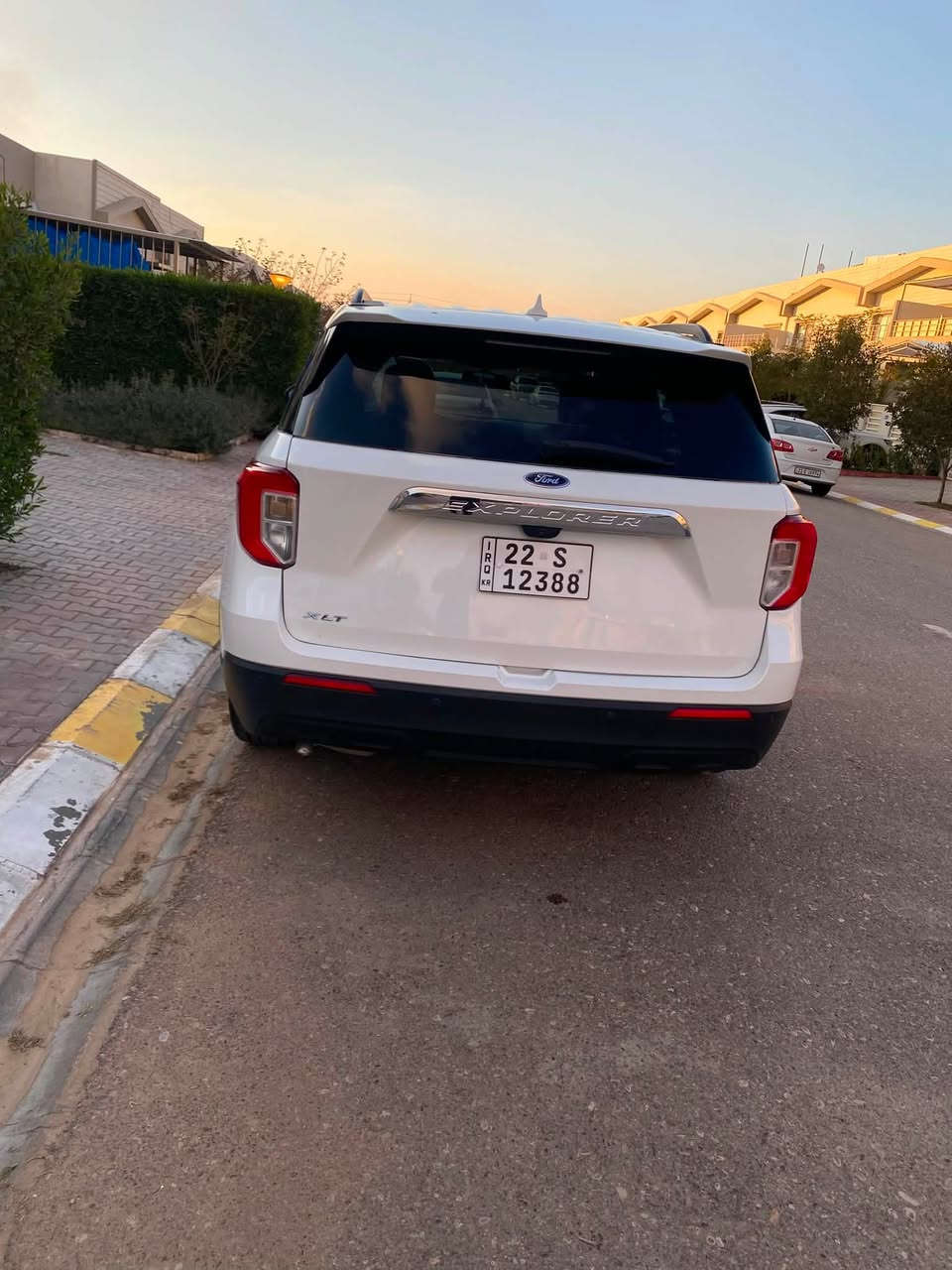 فورد اكسبلورا 2022 
بجم كبس بدون ايرباك 
موصفات XLT
كوشن مساج 
مقاعد vip

متضرر قطعتين صندوق وجانب
مسافة 56km
كشن قماش
صندوق شفت

كركوك***********
