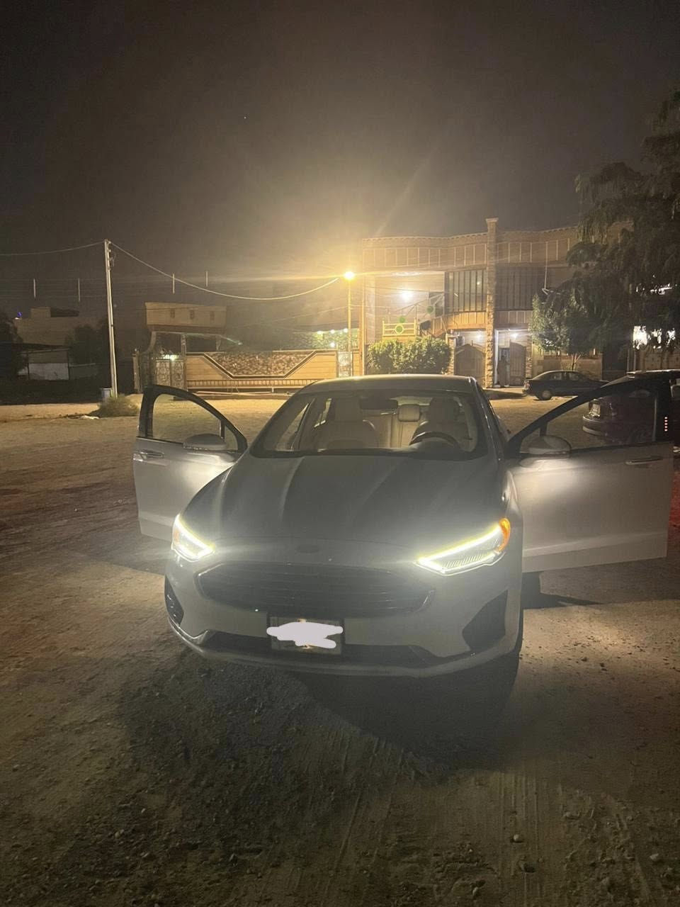 السلام عليكم فورد فيوجن ٢٠٢٠ للبيع مواصفات كامله عدا فتحة السقف السعر ١٣٠$
للتواصل : ***********
