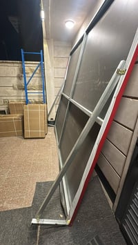 فريم بوستر ٣*٢.٥  الي يفيده يتواصل 07808959936