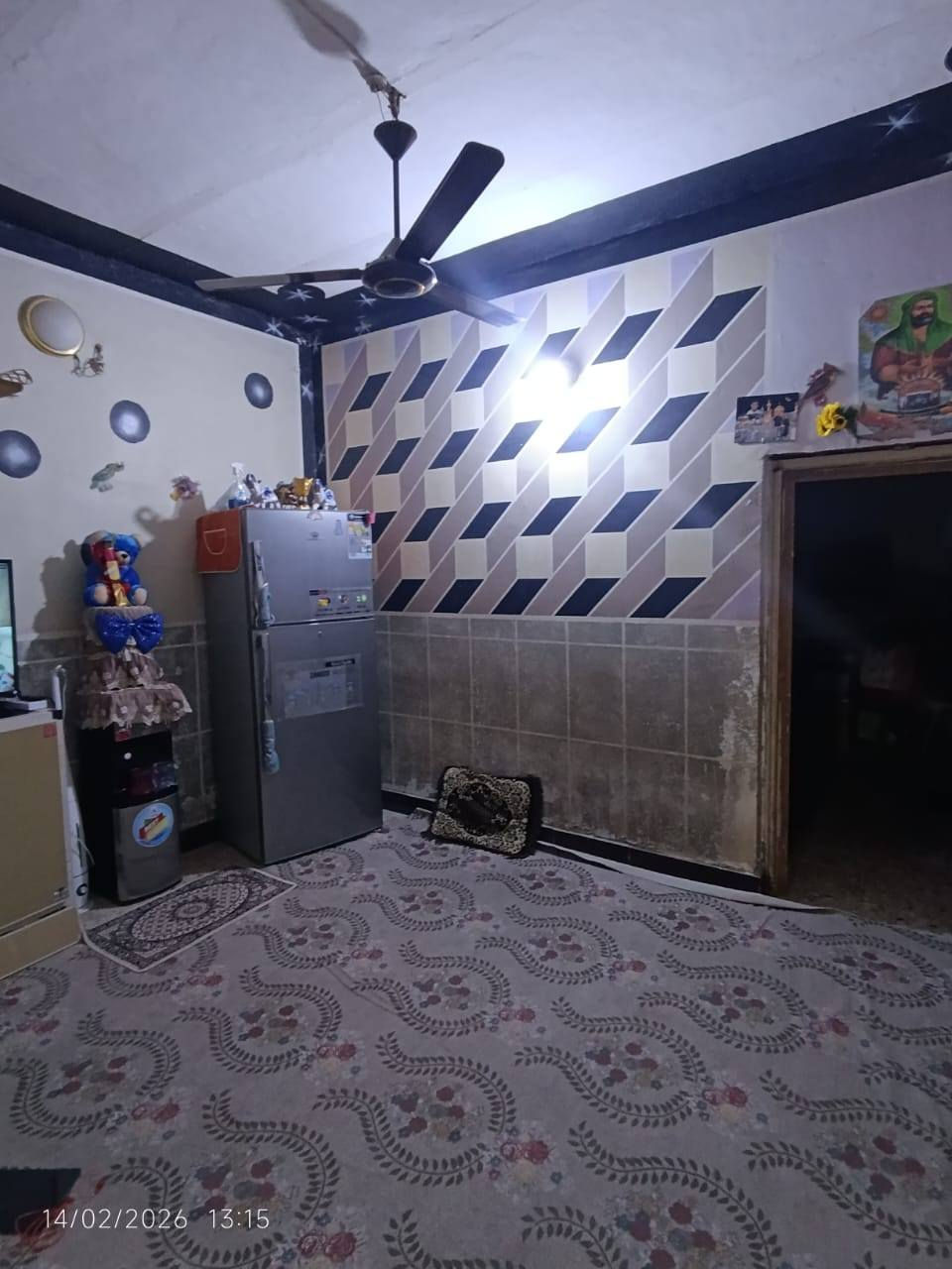 بيت زراعي في السماوة ب حي ام العصافير 100 متر نظيف يحتوي علي غرفه وبراني ومطبغ وهول وطارمه وصحيات السعر 25 وبي مجال الاستفسار علي الرقم *********** البيت موقعه ركن
