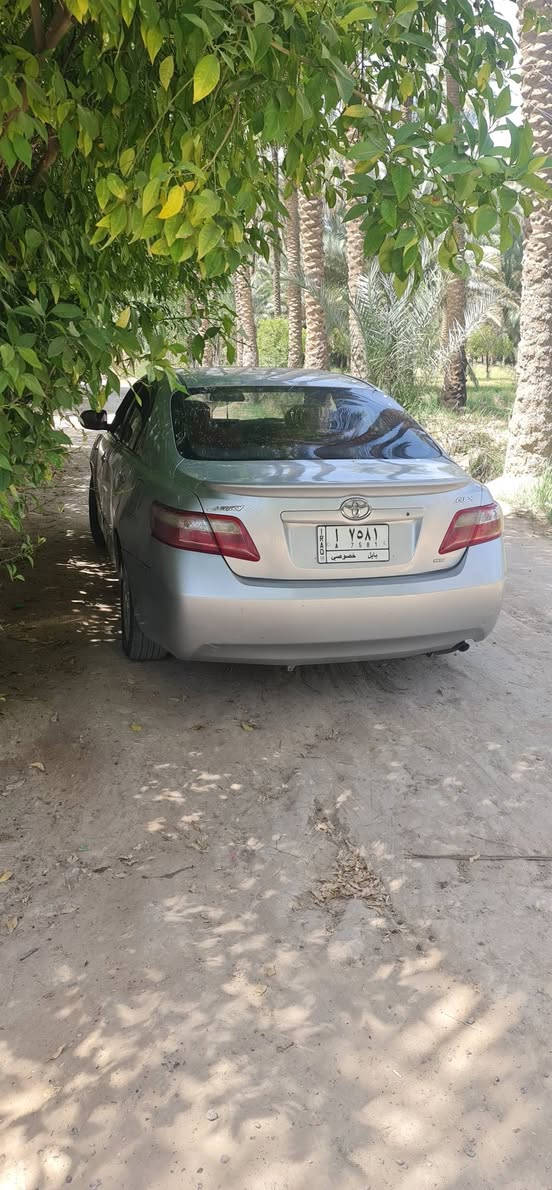كامري 2007 للبيع 
فول مواصفات GLX 
السياره جاهزه من كلشي 
صدره وسط كهربائيات كلها شغاله.                              محرك 2400
حادثه بابين عكس السايق 
السياره صبغ عام للجماليه
مكان السياره كربلاء 
عليها غرامات ٢٠٠ الف ورى البايع ورى المشتري حسب الاتفاق راعيها موجود مداور ثاني يوم 

السعر 73 وبيها مجال للشراي
***********
