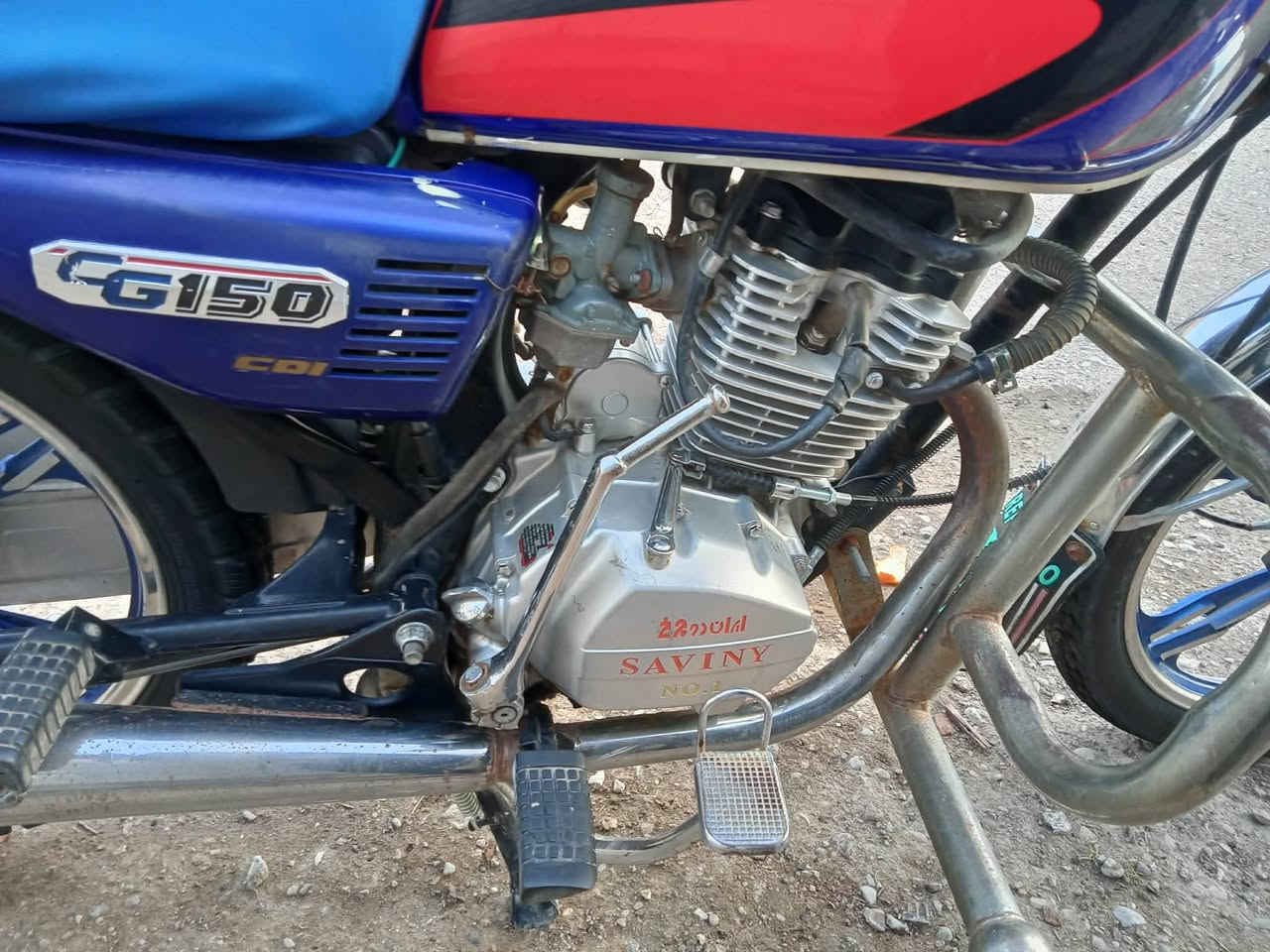 السلام عليكم دراجة البيع سيفان موديل 20 مكفوله كفاله عامه أوراق كامله مكينه 150 وشرط انضف من الصوره كهربائيات سلف كله شغال انضف من الصوره 450 وبيه مجال الشراي يتصل وبيه خير ويدلل *********** متواجد خاص
