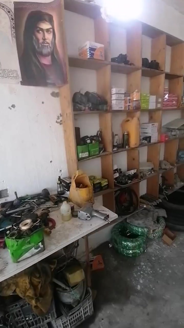 بيع مستعجل محل جاهز او متكامل من غراض تجي كبل تفتح شغال خير من الله يجاره 150 الشراي يتصل *********** مكانه الحر خاص ماعندي اتصال فقد
