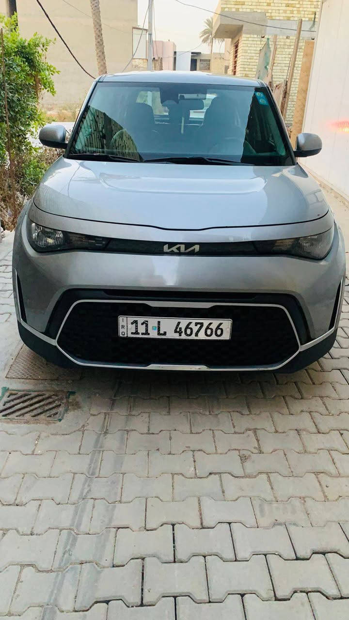 السلام عليكم
لبيع كيا صول موديل 2023

موصفات

 فول تحكم ستيرن 

رادار امامي 

رادار خلفي

رادار جانبي

نقاط عمياء

تحديد مسار

وضعيات قياده 2(NORMAL,SPORT)

دشبول دجتل 

توقف ذاتي

كامره خلفيه دواره

محرك 2000 دوش 💪🏻💪🏻

حادث بسيط جدا دعاميه فقط بدون قطره 

ماشية 25 الف

رقم بغداد دولي باسمي تحويل مباشرة سنويه هزه جديد 

163 ورقه وبيها مجال قليل حك جيه 

اي استفسار 

***********

مكان بغداد الكريعات
